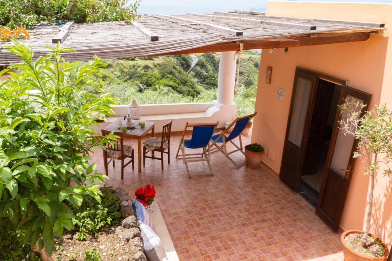 Agriturismo Al Cappero Malfa (Salina) Exterior foto